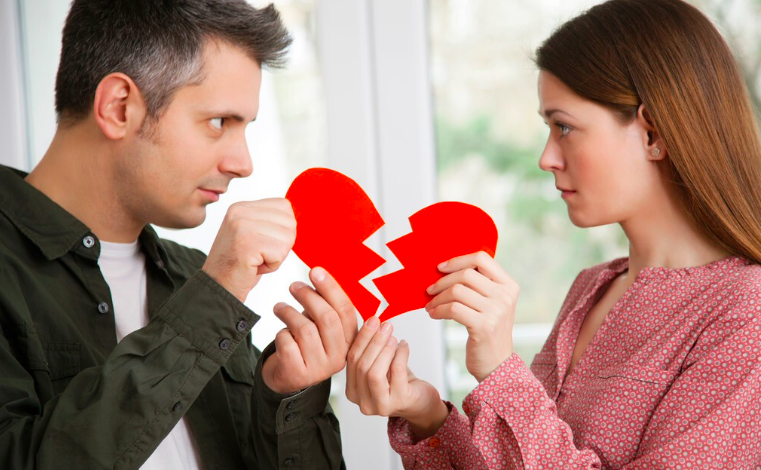 辽阳离婚如何申请财产保全冻结对方账户